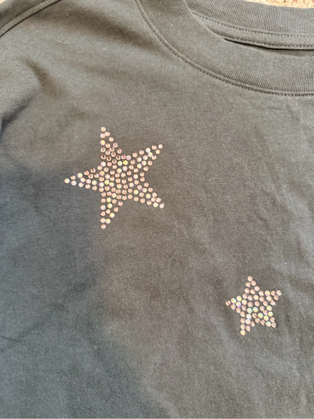 Gap girls long sleeve t shirt with crystal star appliqués size large gray
